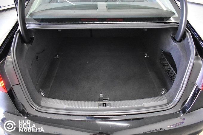 AUDI A6 2.0 TDI 190 CV ultra Business